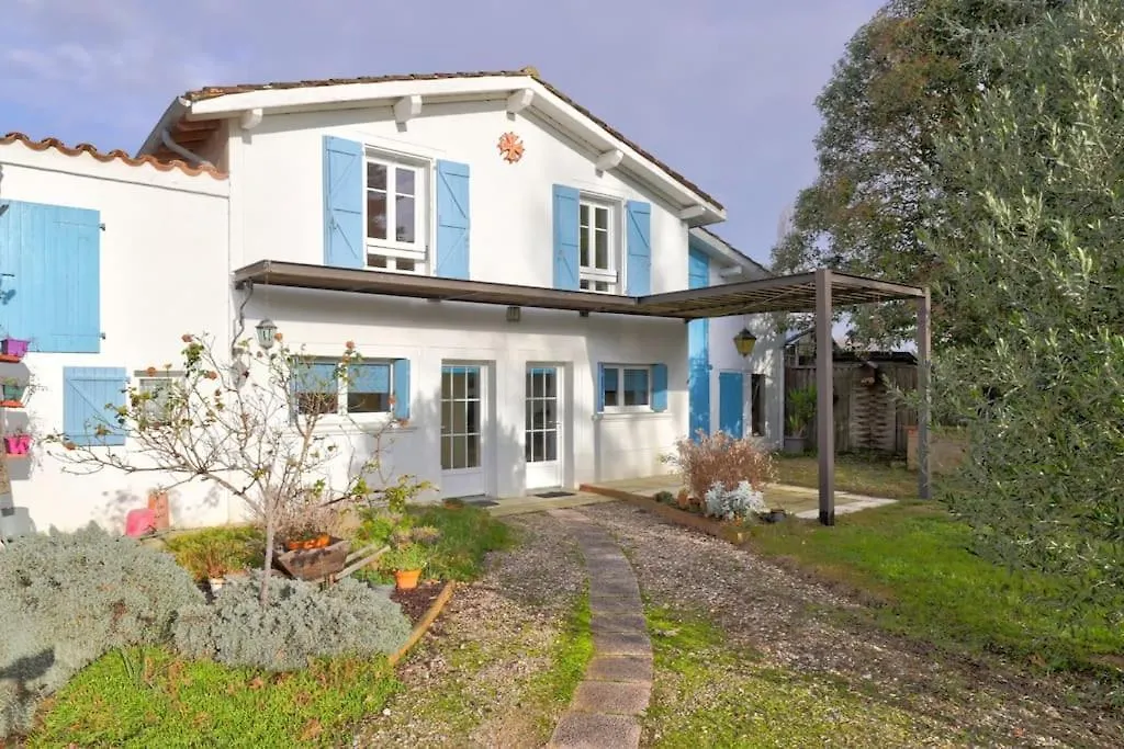 Les Buillens, Gite A Lavaur 81500
