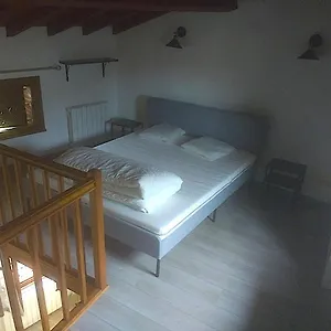 Appartement En Duplex - Confort Plein-centre, Lavaur (Tarn)